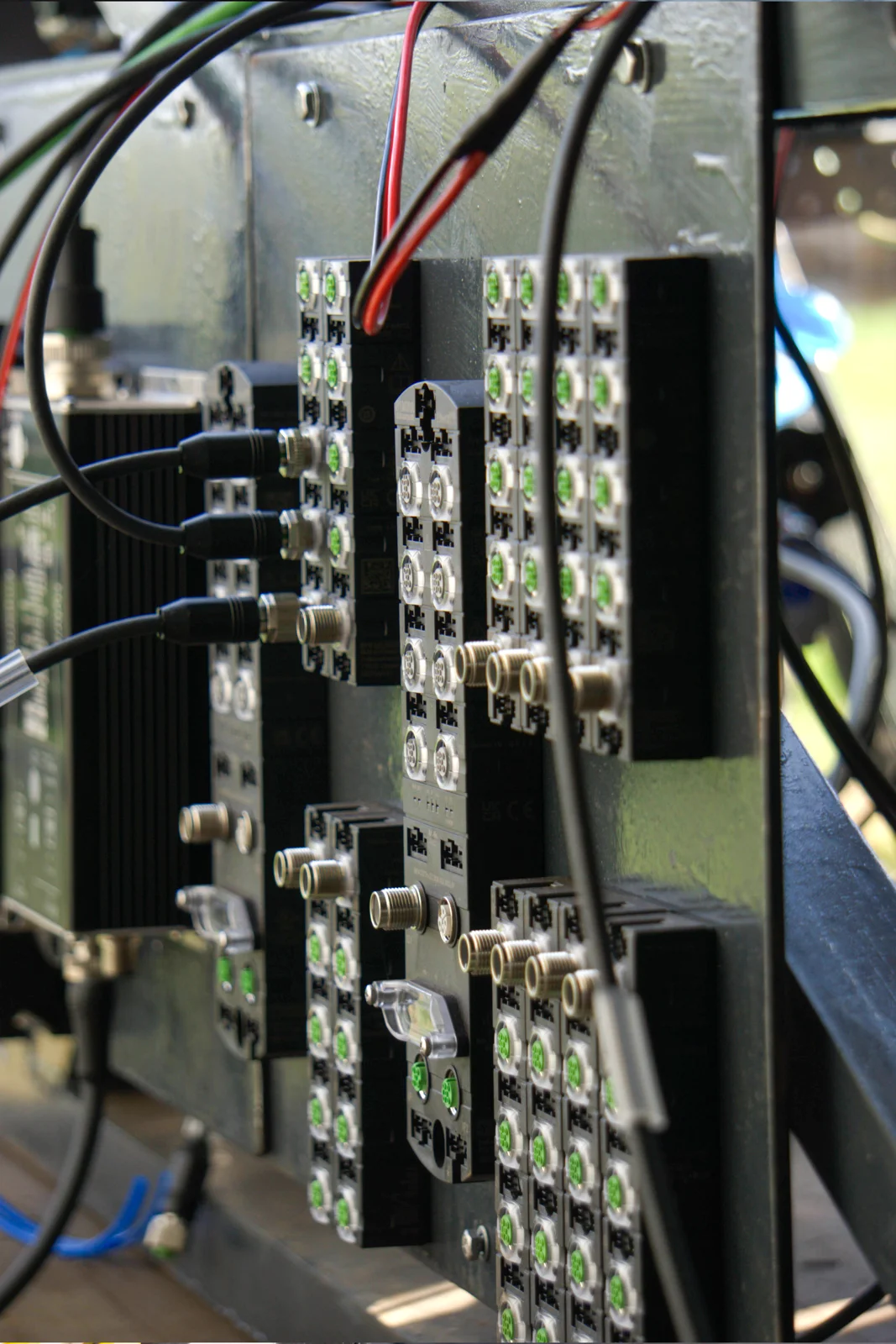 Wiring and control electronics in the Elara test stand