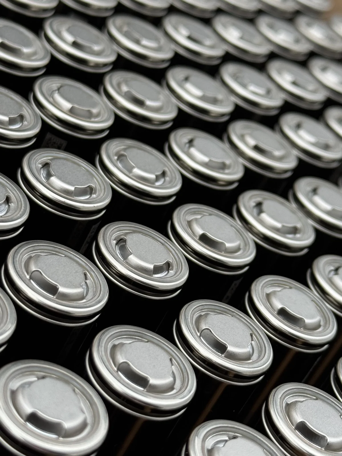 V4Smart battery cells for propulsion development