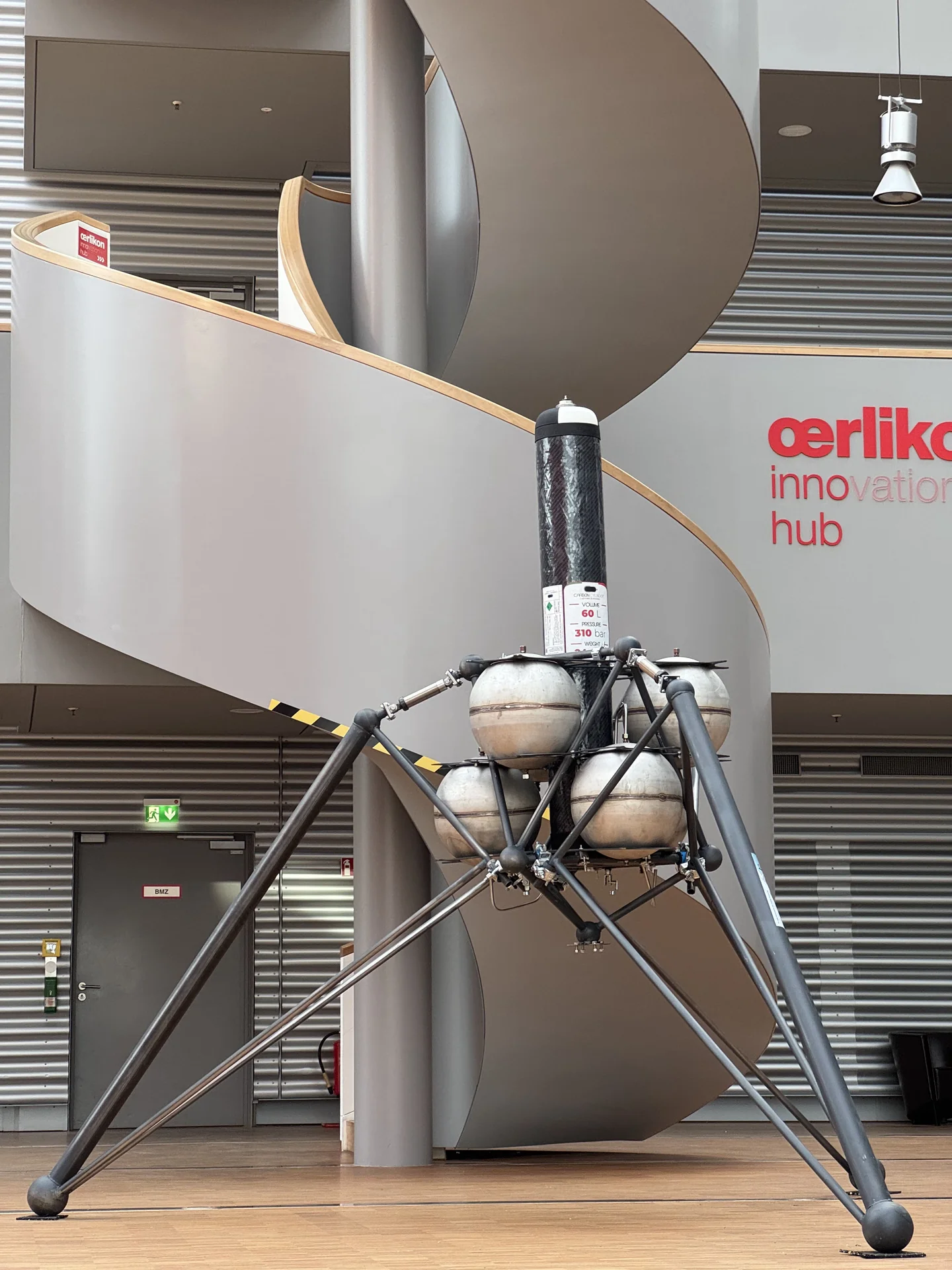 Completed Hopper vehicle at Oerlikon TUM Venture Labs