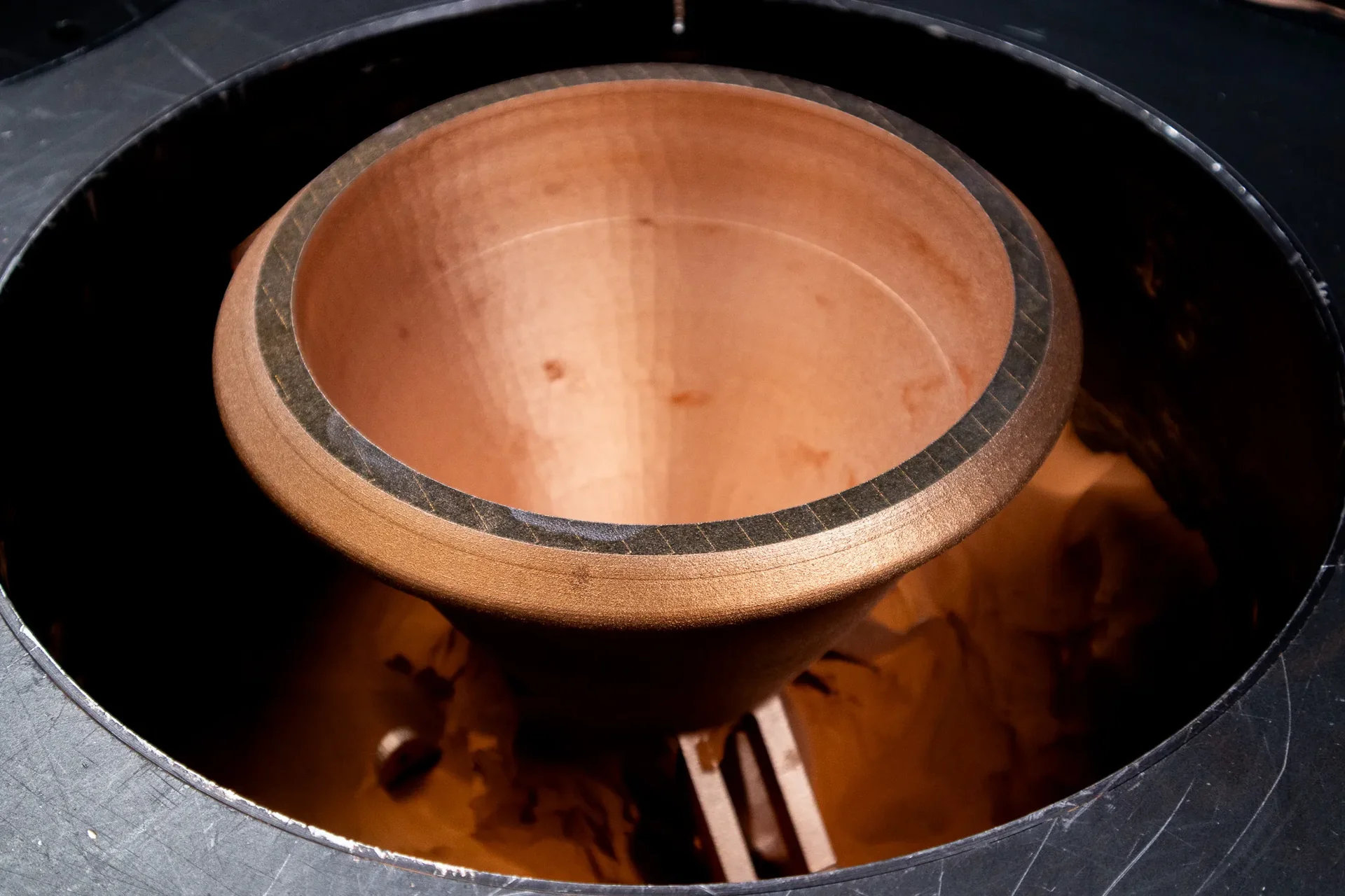 Elara combustion chamber hardware